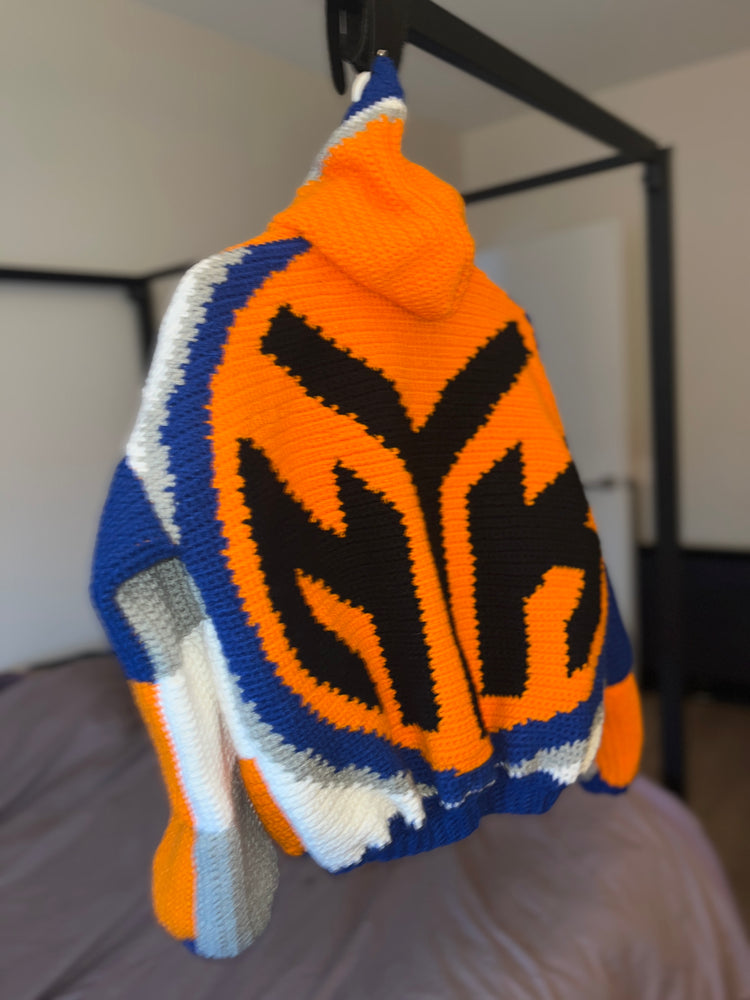Back of the cardigan, side angle